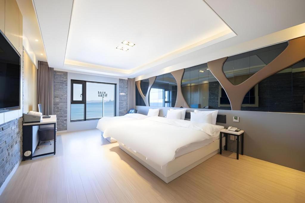 Pohang Hotel View Buitenkant foto